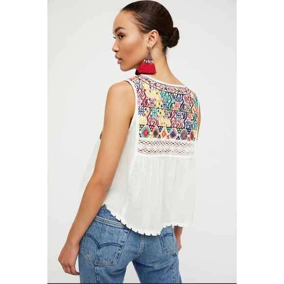 Free People Tops - FREE PEOPLE Lohri Embroidered Peasant Blouse SMALL